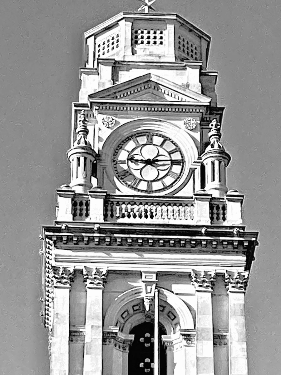 Black and white photo of Portsmouth guildhall clock